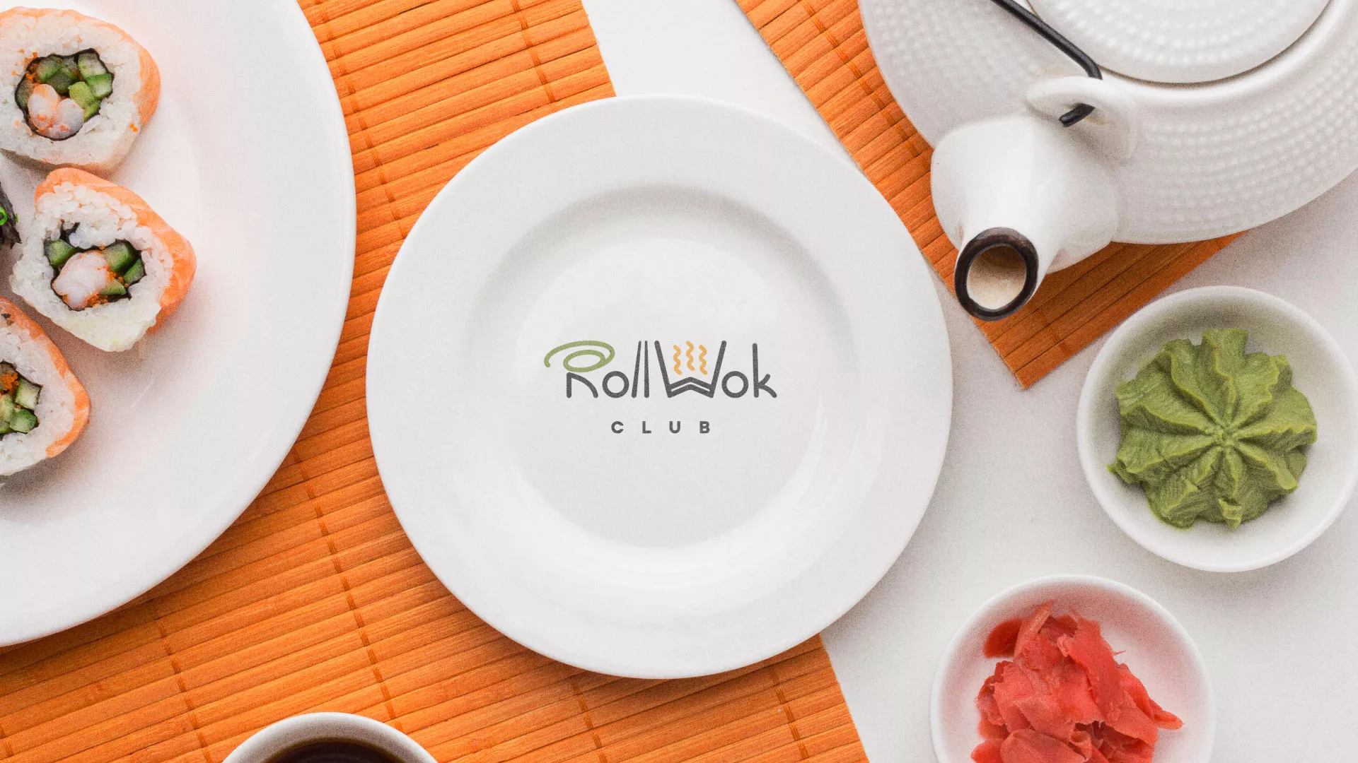Разработка логотипа и фирменного стиля в Алексине для суши-бара «Roll Wok Club» Разработка логотипа и фирменного стиля в Алексине для суши-бара «Roll Wok Club»